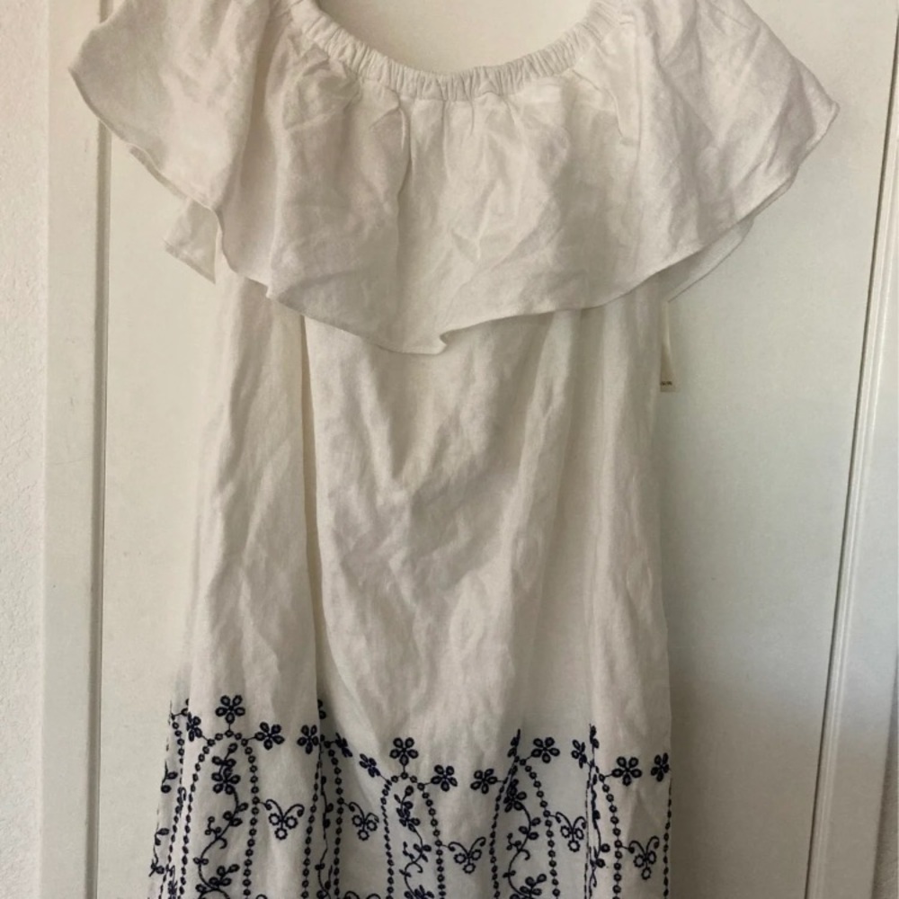 Old navy calla lily dress cold shoulder